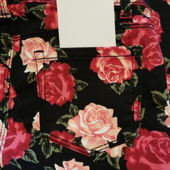 Wonder Nation Floral Super Soft Stretch Jeggings - Picture 4 of 8